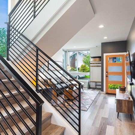 Stylish Townhouse Near Seattle Attractions 빌라 외부 사진